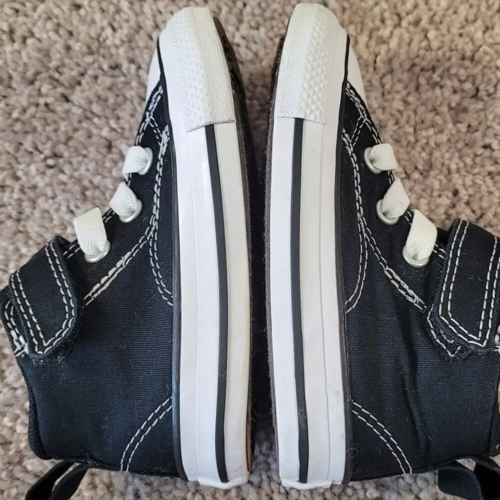 Converse Chuck Taylor 2V Toddler High Tops 6 Black Velcro Unisex Back To School